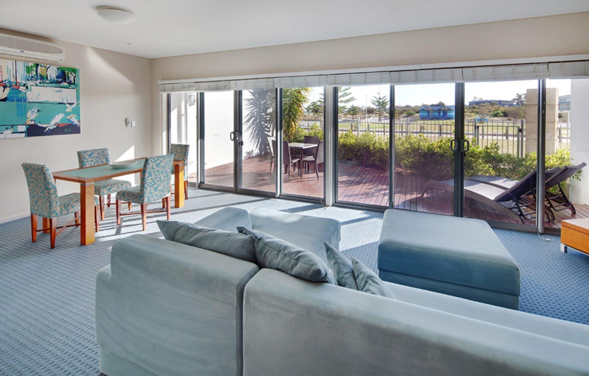 Hotel Seashells Mandurah Esterno foto