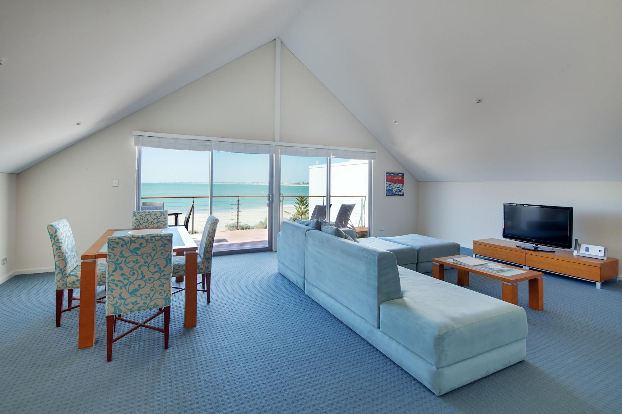 Hotel Seashells Mandurah Esterno foto