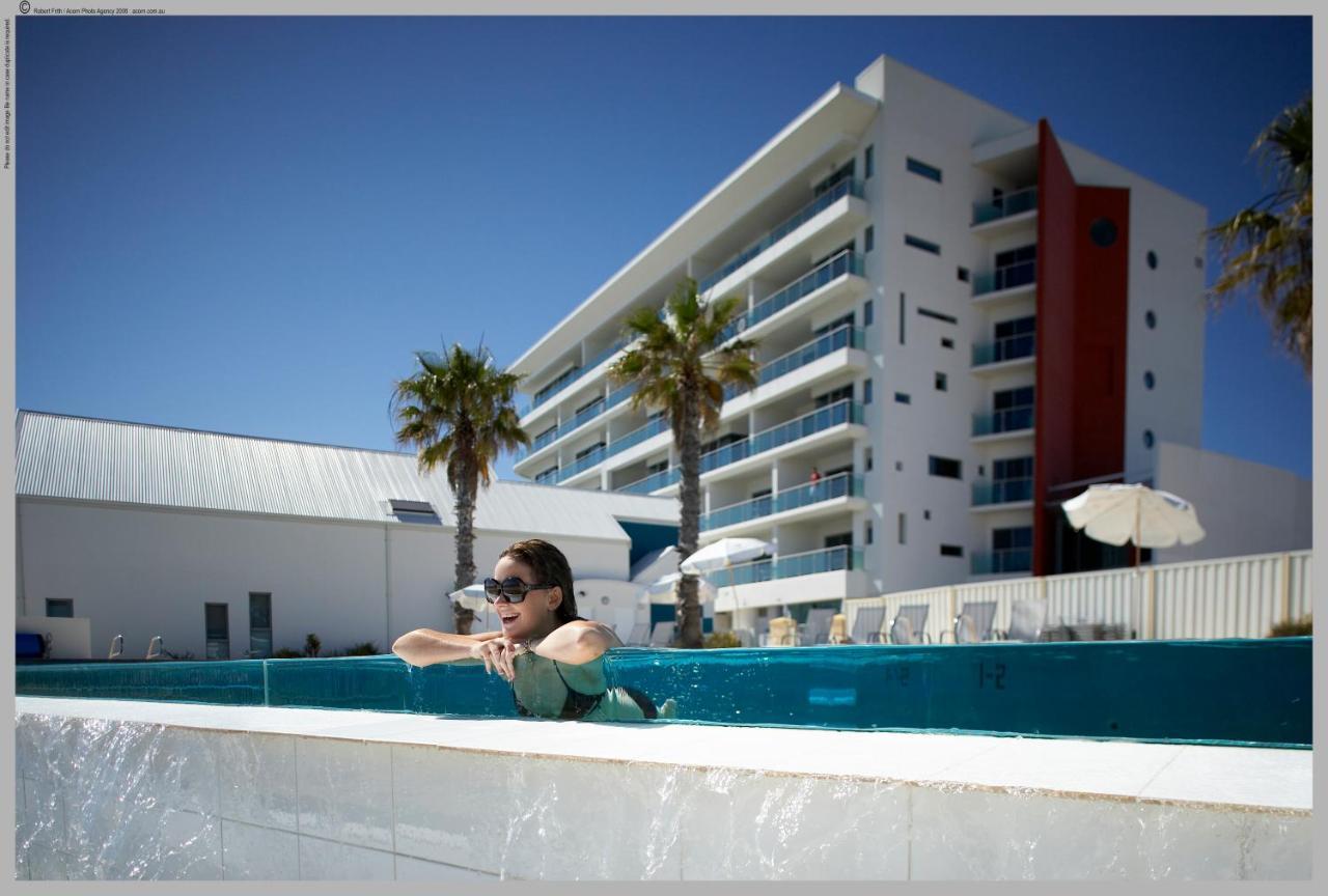 Hotel Seashells Mandurah Esterno foto