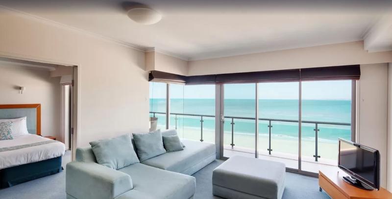 Hotel Seashells Mandurah Esterno foto